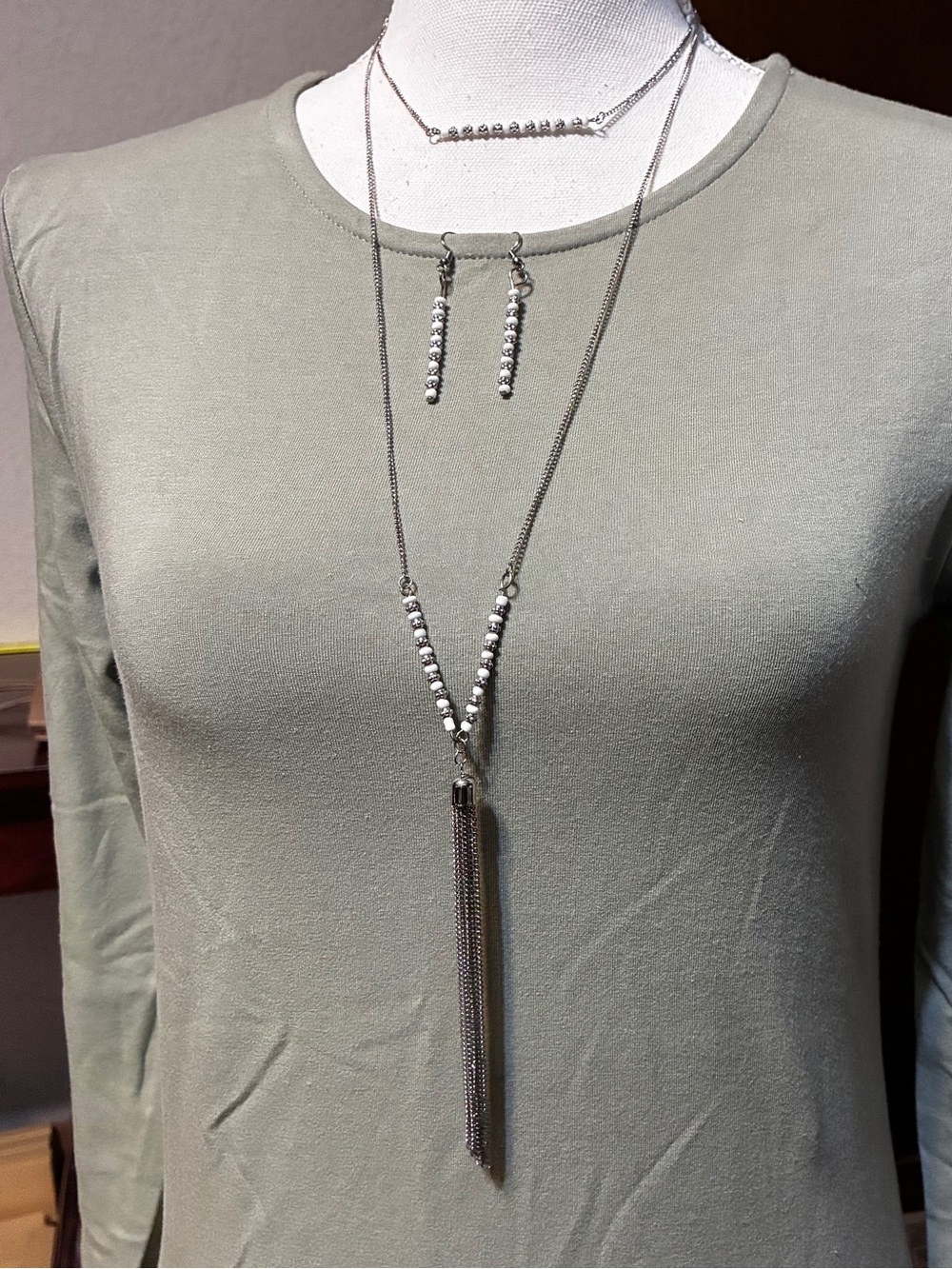 Silver Multi-Layer Beaded Necklace & Earring Set - Elegant Silver Tone